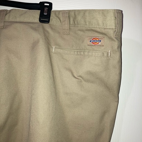 🟡Bundle 4 for $15🟡 Dickies Men Khaki Pants (big & tall) - Picture 3 of 5